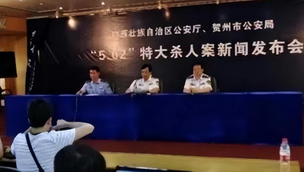 2011,妹妹为继承姐姐财产,亲手制造灭门惨案,一串钥匙露马脚