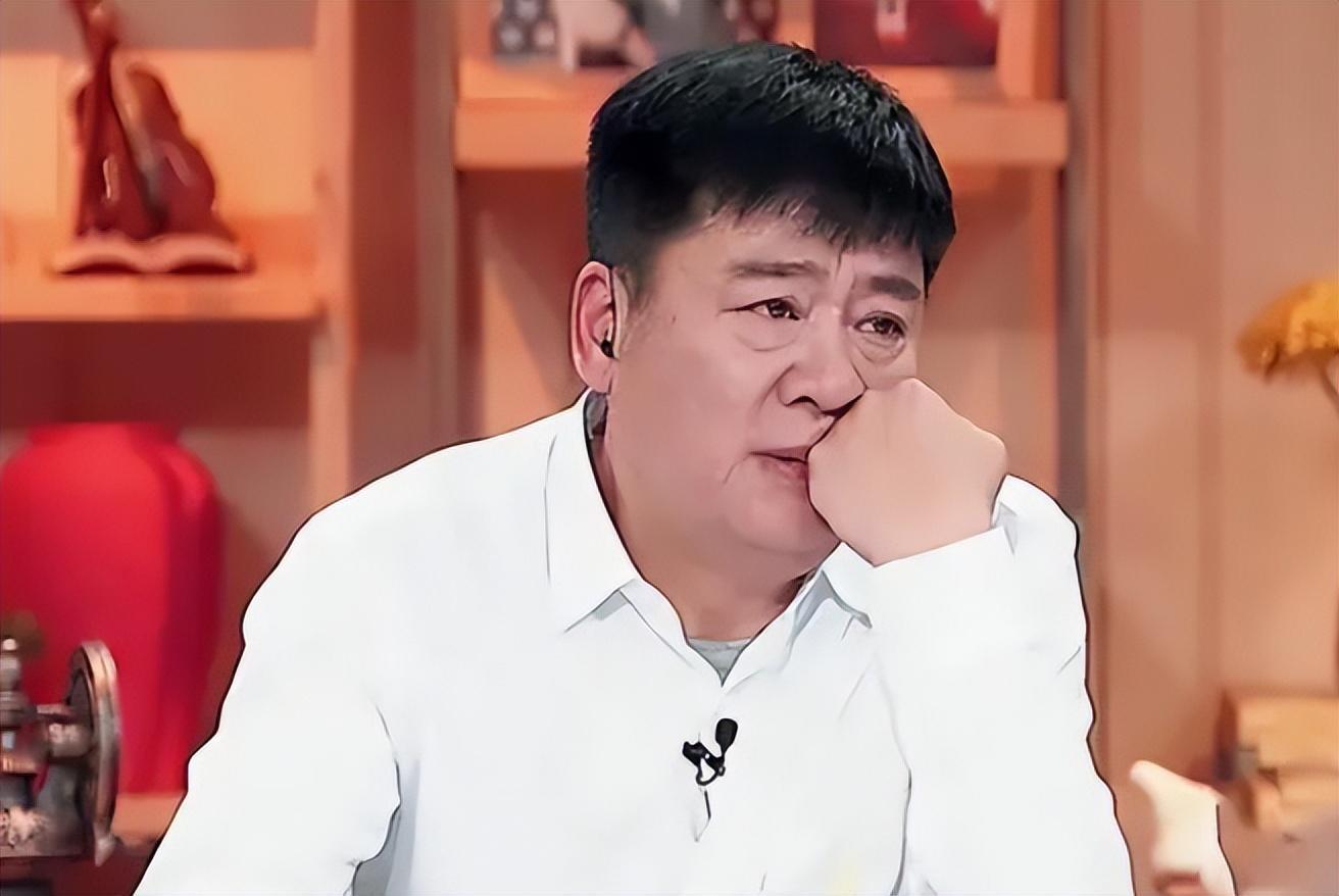 回顾80年代走红的张潮再婚后62岁再做父亲大女儿现在是知名演员