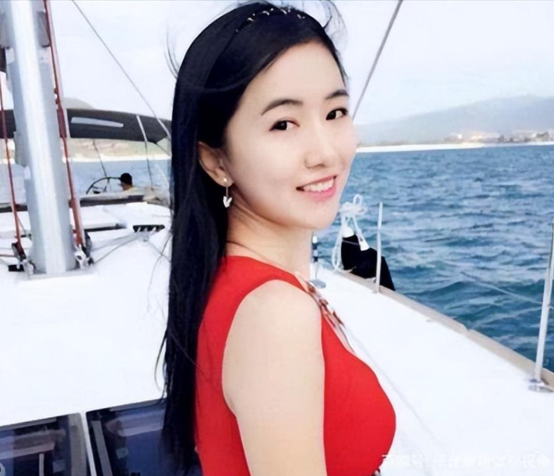 17年女高材生嫁给男子5个月离婚狂捞千万家产