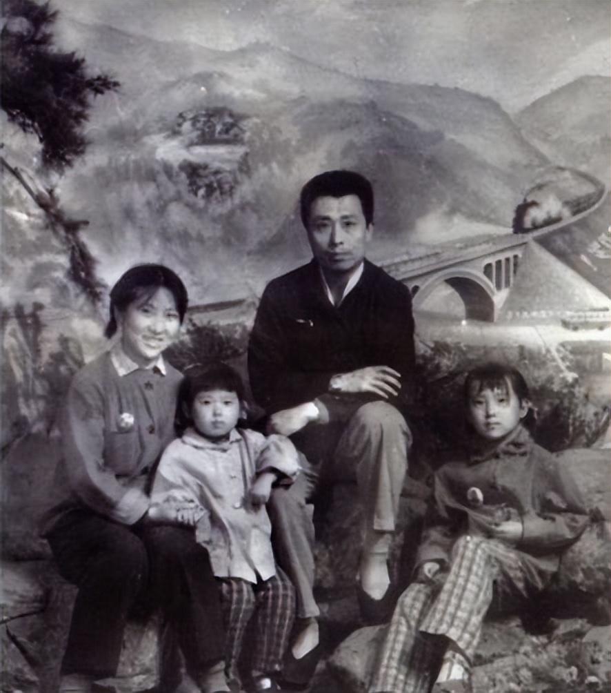 回顾演员陈晓旭去世16年后丈夫还俗再婚如今丈夫过的怎样了