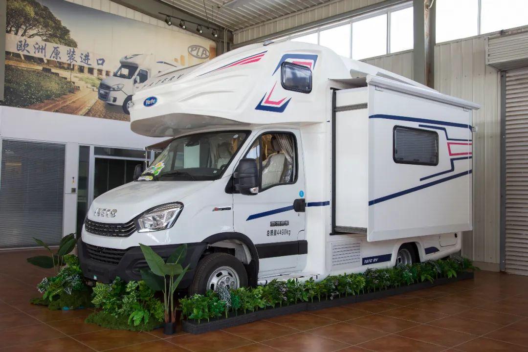 yosa品荐亚特房车2024款尊领st上市爆款双扩展40万起