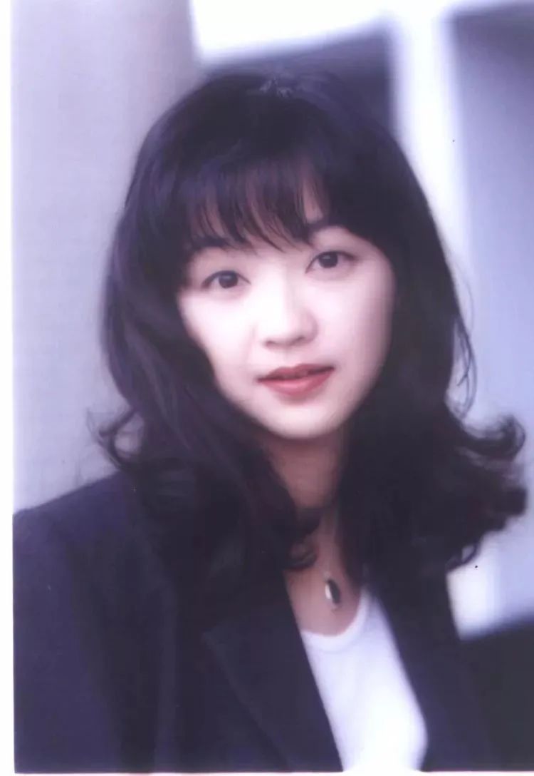 与欧丁玉分手后,陈慧娴遇到了自己的第二段恋情.