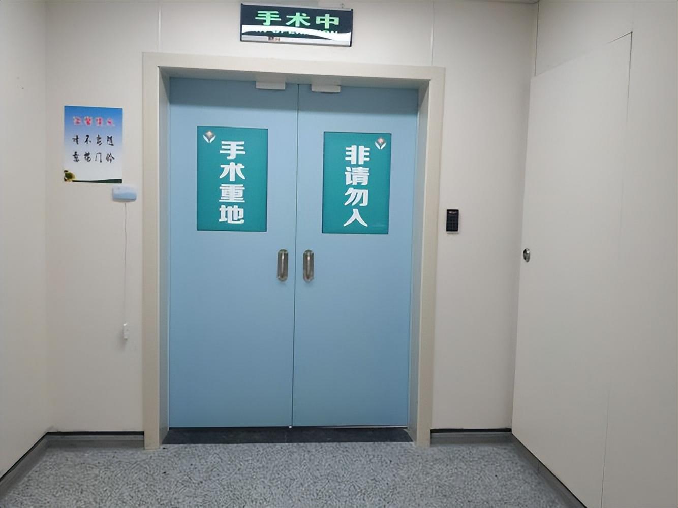病房门：医者仁心的第一道防线