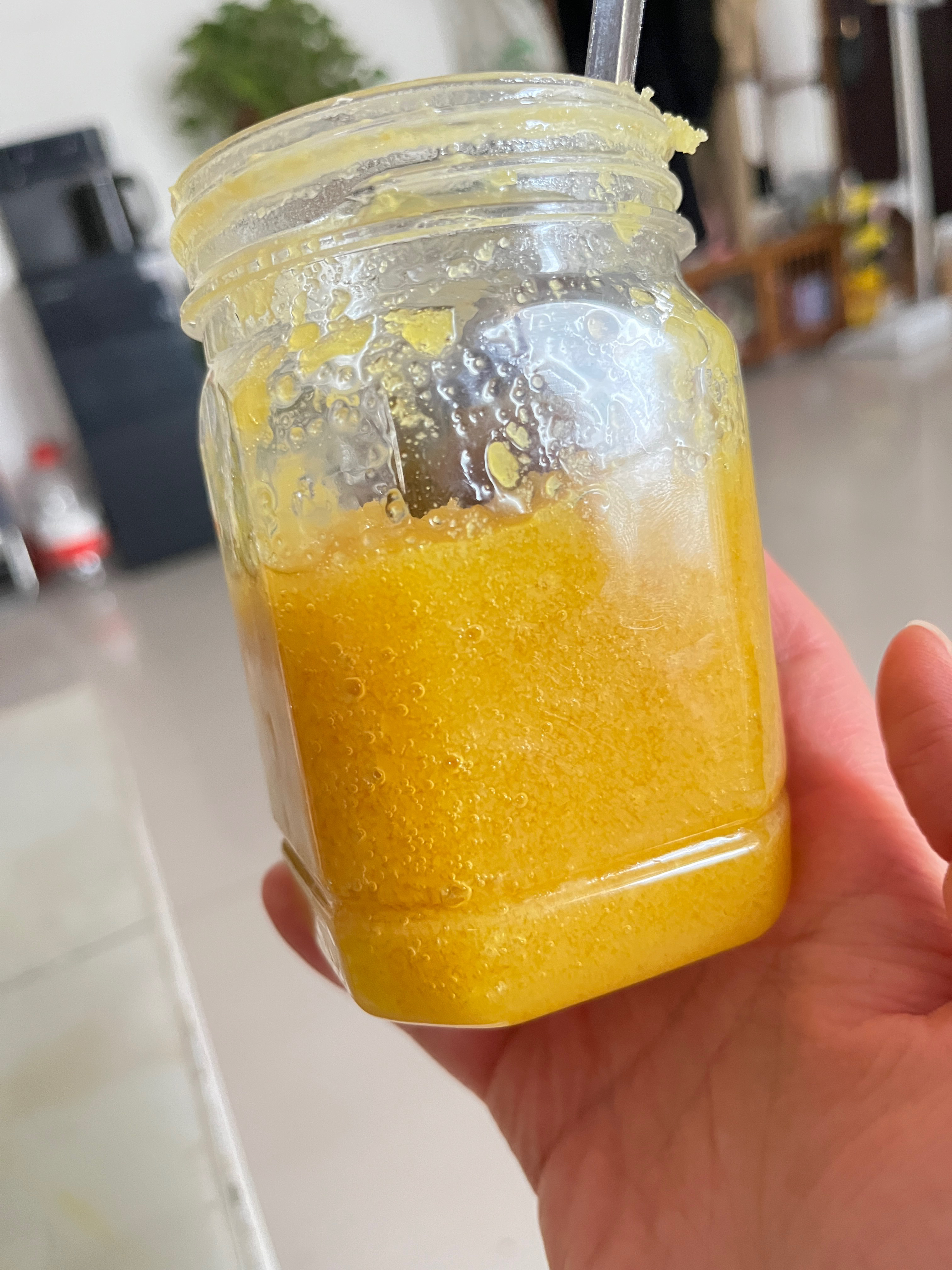 未开封过期的蜂蜜(未开封过期蜂蜜的价值)