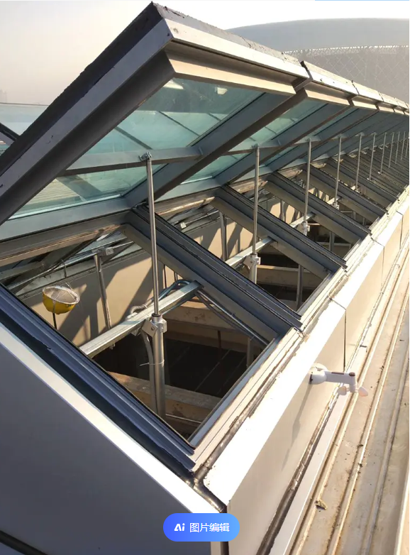 钢结构电动排烟天窗