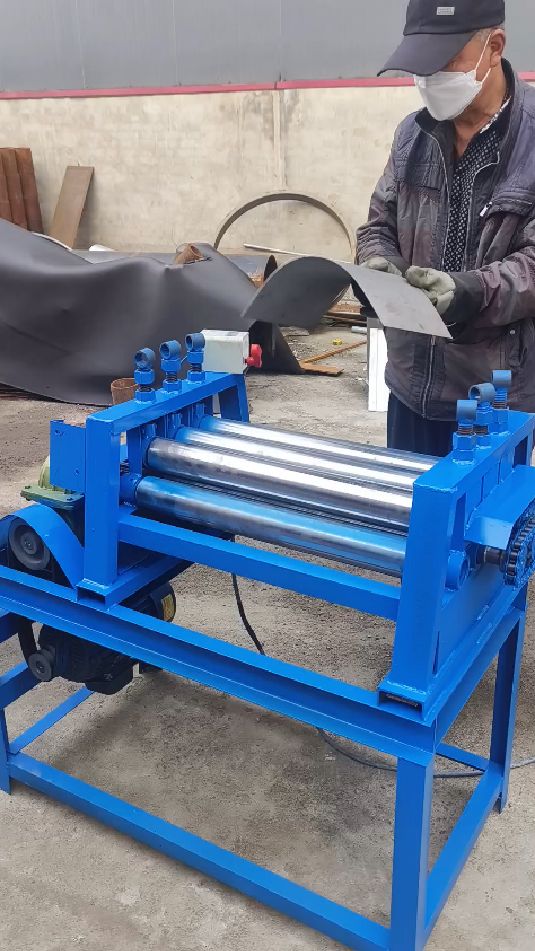 小型七轴平板机,70轴直径,600毫米轴长简易整平机多钱一台