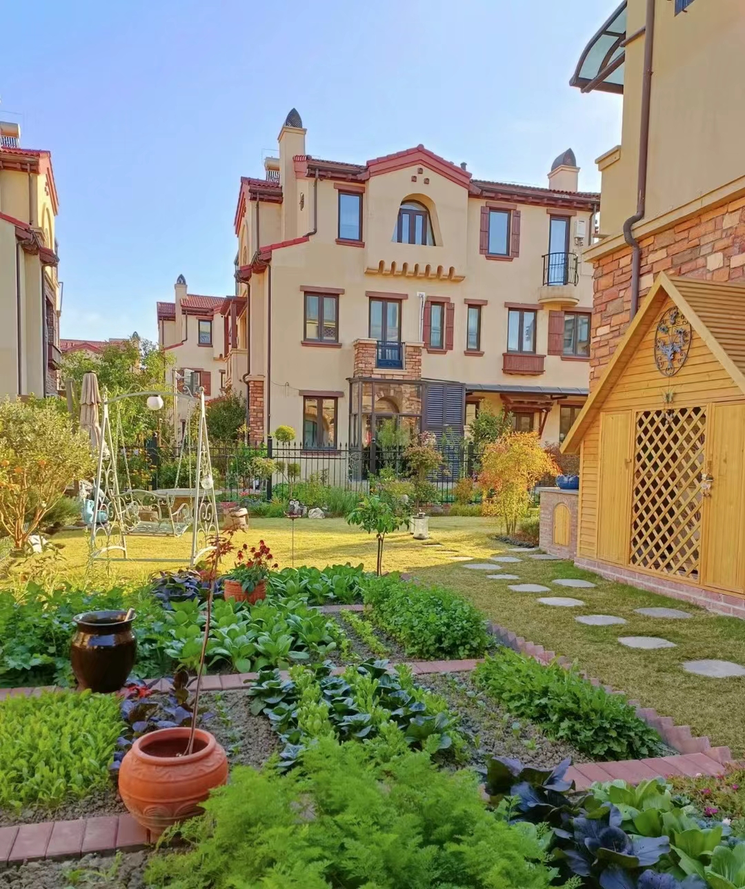 有多少女人想骑在男人头上拉屎尿尿?