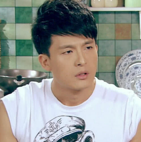 回顾《爱情公寓》15年:有人转型,有人销声匿迹,甚至还有人被抓