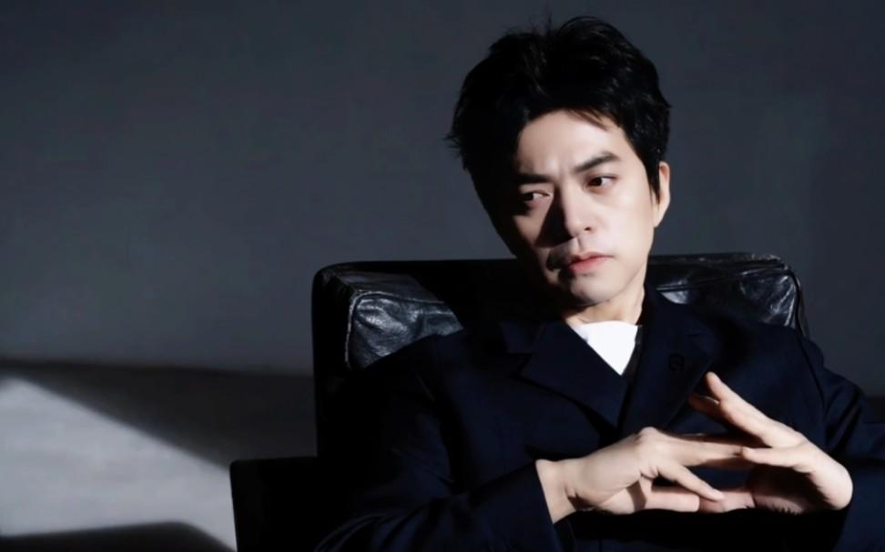 回顾李健我们听的不仅是音乐更多的是看他的睿智文化与气质