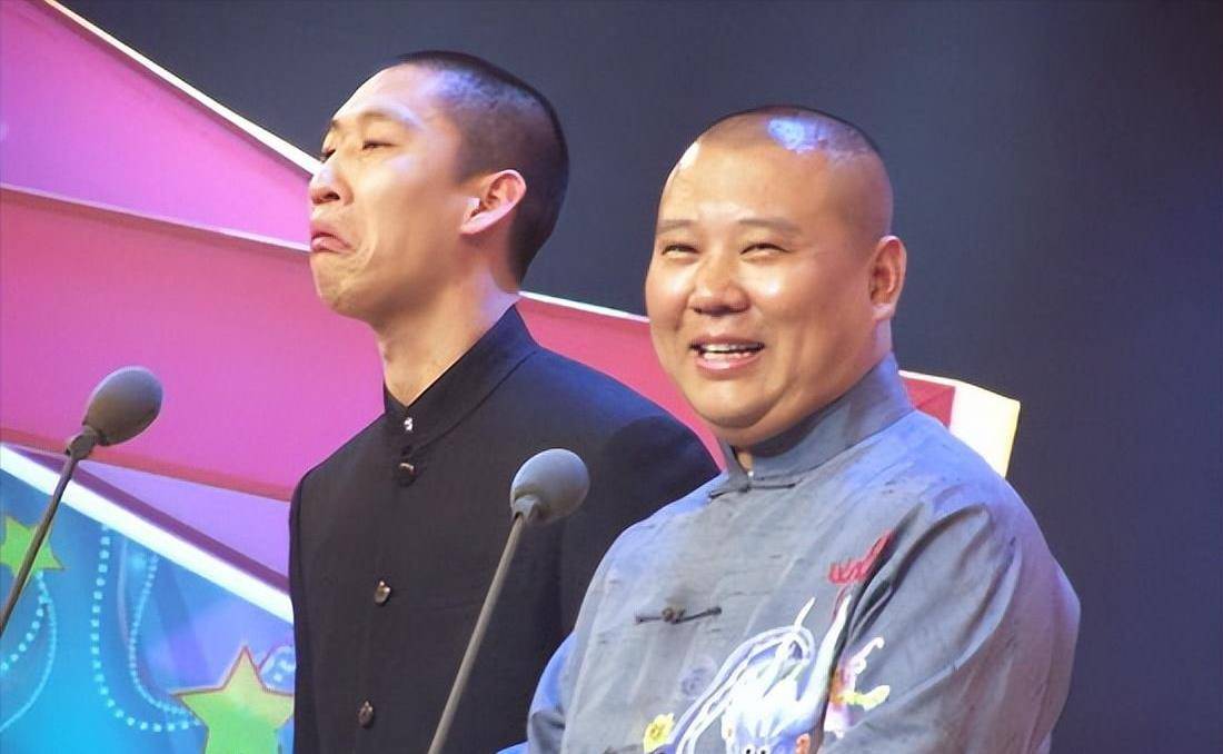 郭德纲与曹云金和好了?网友发现多处疑点,郭麒麟或是关键所在