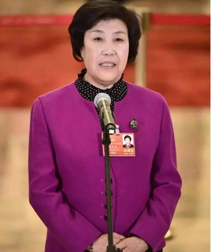 60多年前家喻户晓的大寨铁姑娘郭凤莲现在怎么样了