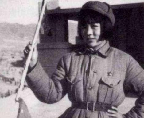 湖南103岁老妇,到医院看病随后拿出一张泛黄的纸,都不淡定了