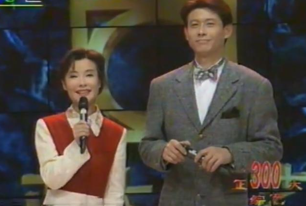 程前与董卿同居6年50岁再婚娶圈外娇妻如今60岁大变模样