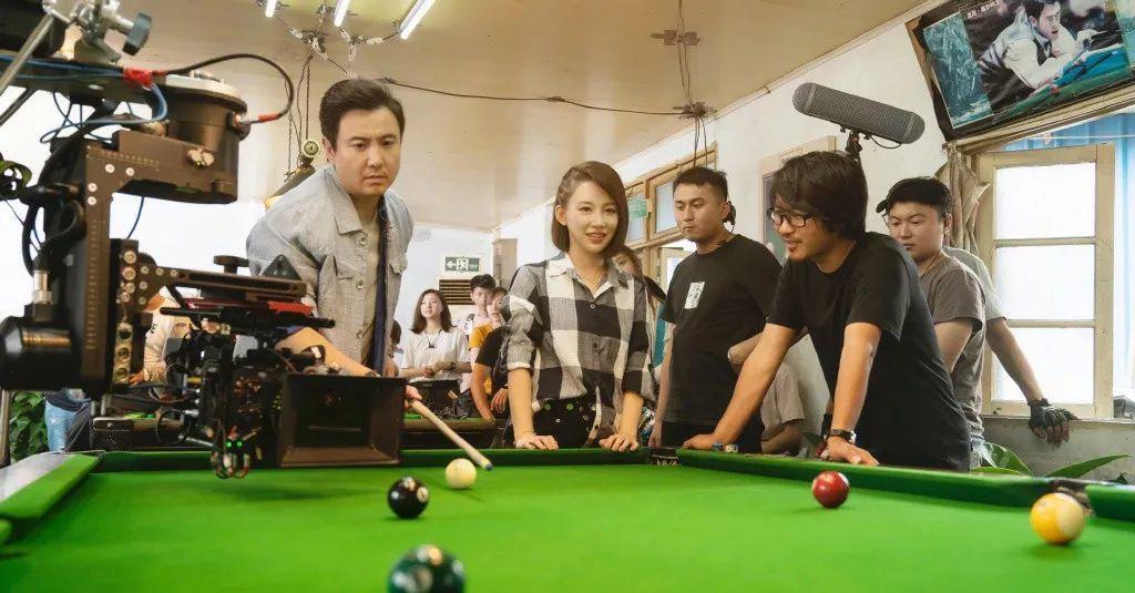 回顾九球天后潘晓婷身家8亿41岁单身一人她在追求什么