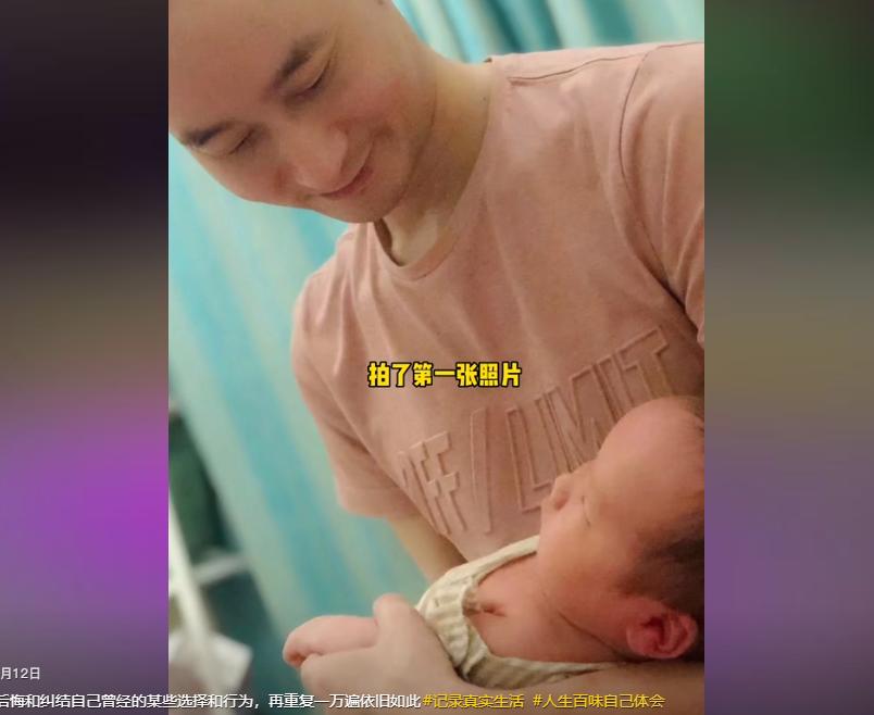 她不离不弃初恋竟来救援送上一枚戒指