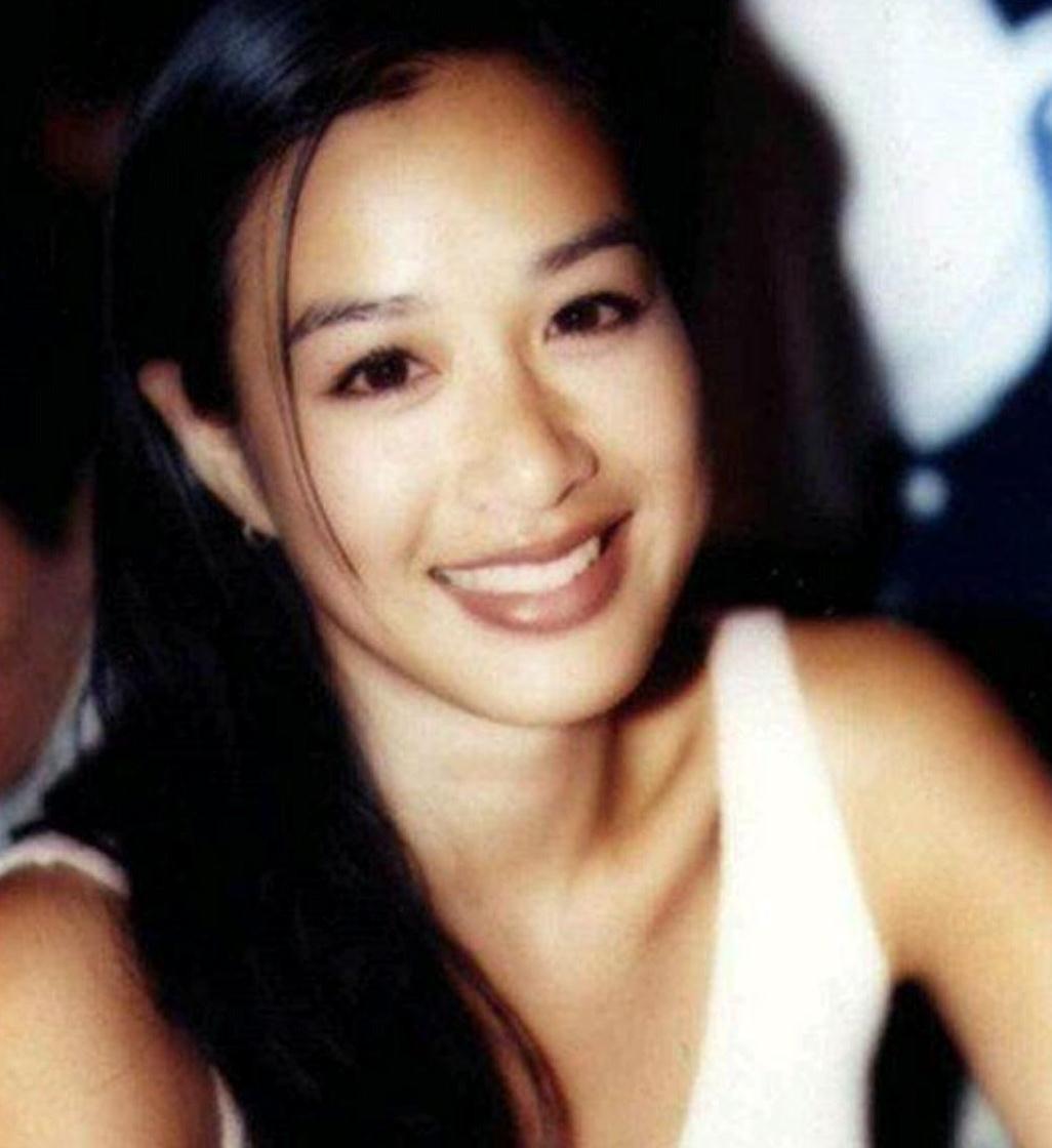 回顾钟丽缇嫁小12岁男友52岁拼4胎她的人生比你想象得更精彩