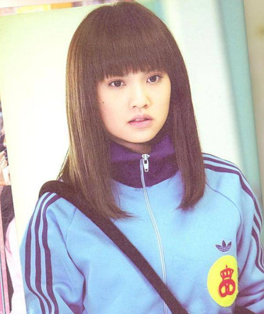 的时候就已经出道,当年在入圈后凭借着参演《流星花园》开始受到关注