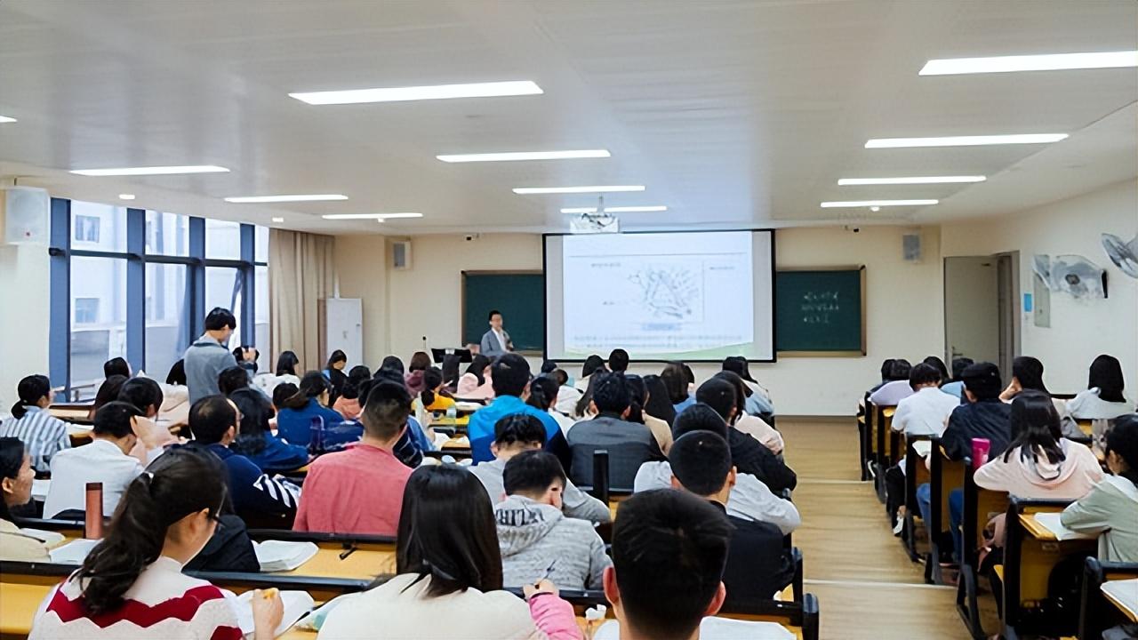 纪实小伙入读武汉大学结果毕业没证书武大没录取你啊