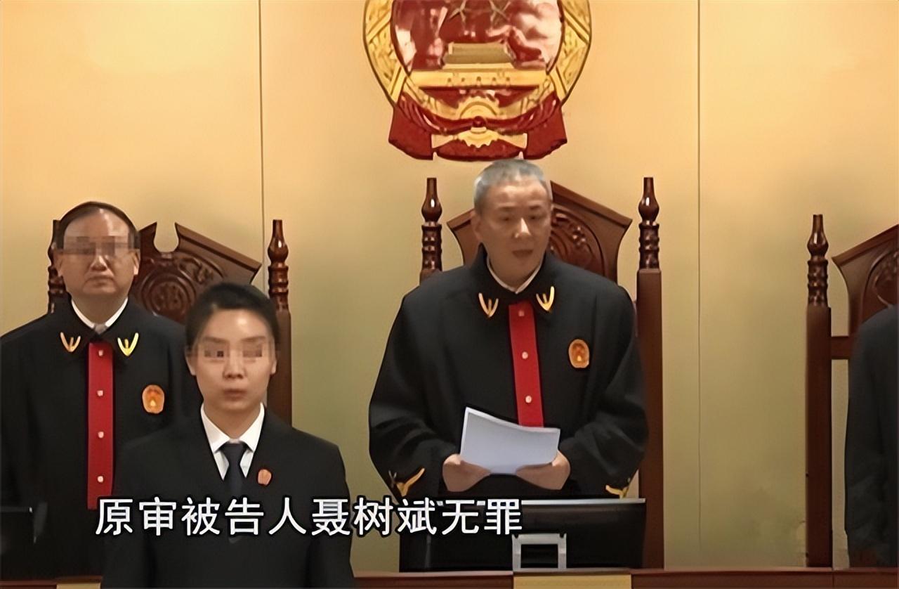 王书金这个人从下就不服管教,上学也只是念到了两年级,没什么文化,做