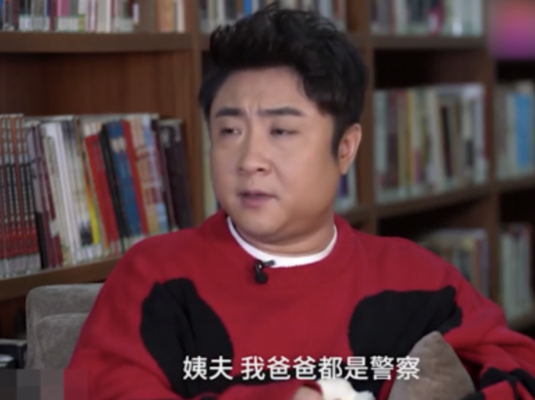 回顾励志的乔杉落魄时靠妻子摆摊养活警察父亲去世成一生遗憾