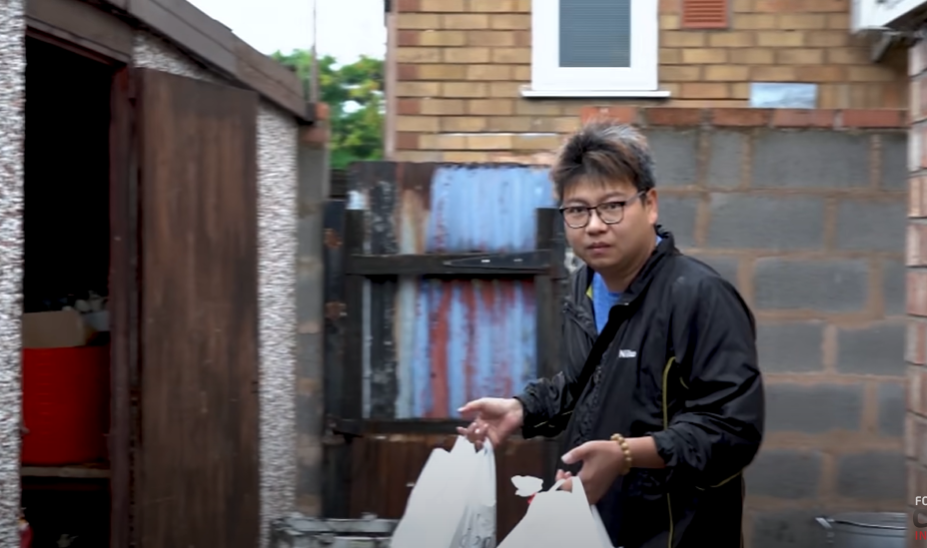 2021年香港女教师移民英国老公说宁当乞丐也不回国过得如何