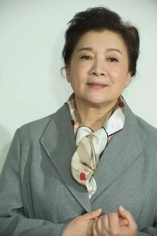 回顾演员杜宁林:与杨青是朋友,离婚后一个人陪着儿子长大