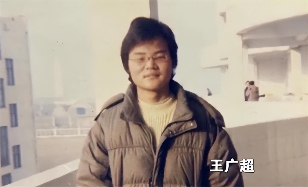 20年奸杀案入狱15年的张志超获赔332万今学着上网适应社会