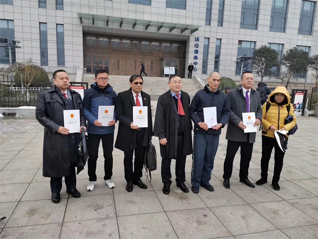 20年奸杀案入狱15年的张志超获赔332万今学着上网适应社会