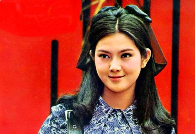 回顾她是小婉君嫁豪门生5子后丈夫爱上王祖贤婆婆给4亿离婚费