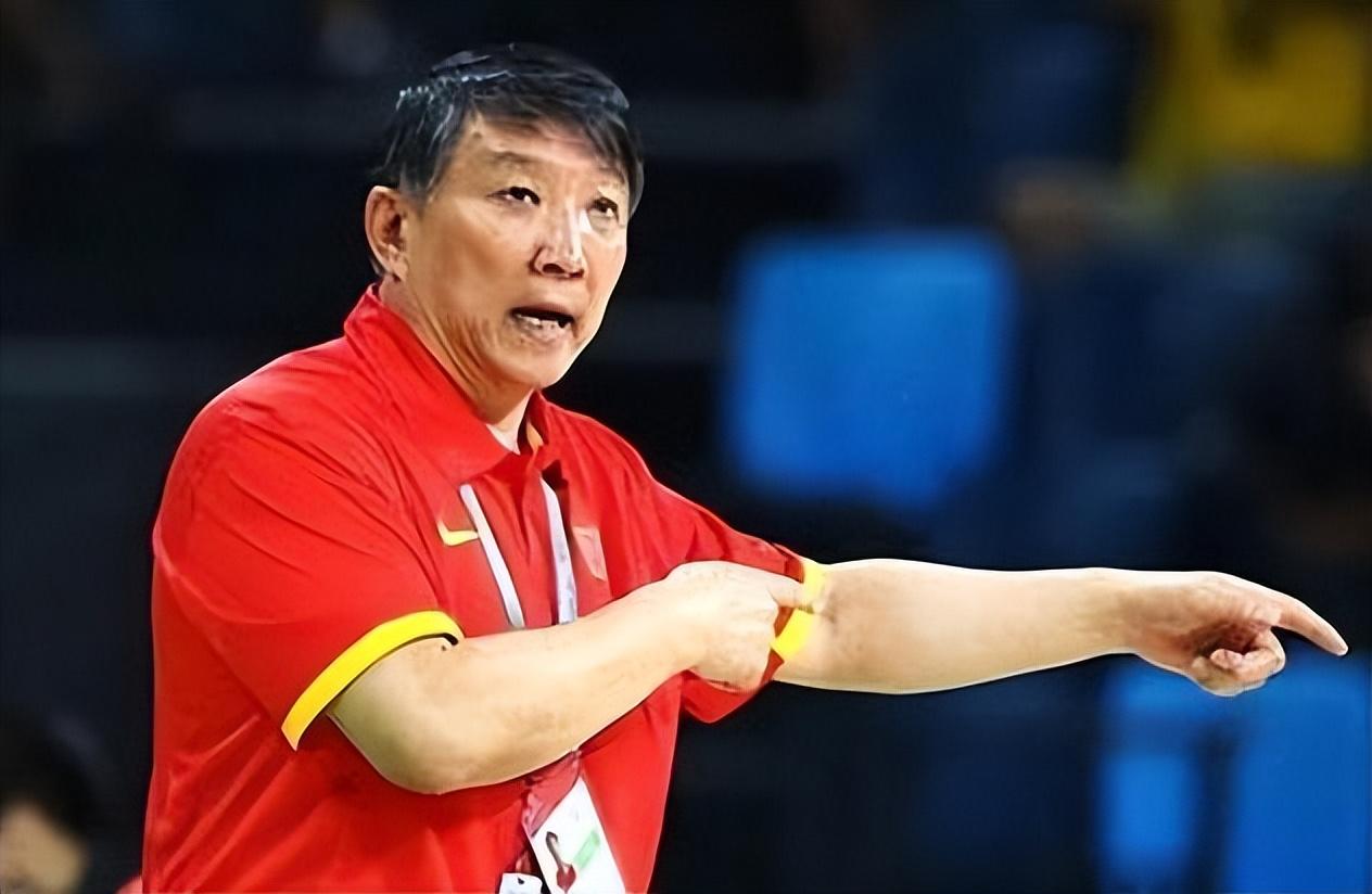 回顾"篮球狂徒"马健:在美国打球,娶日本娇妻,至今无法和男篮兼容