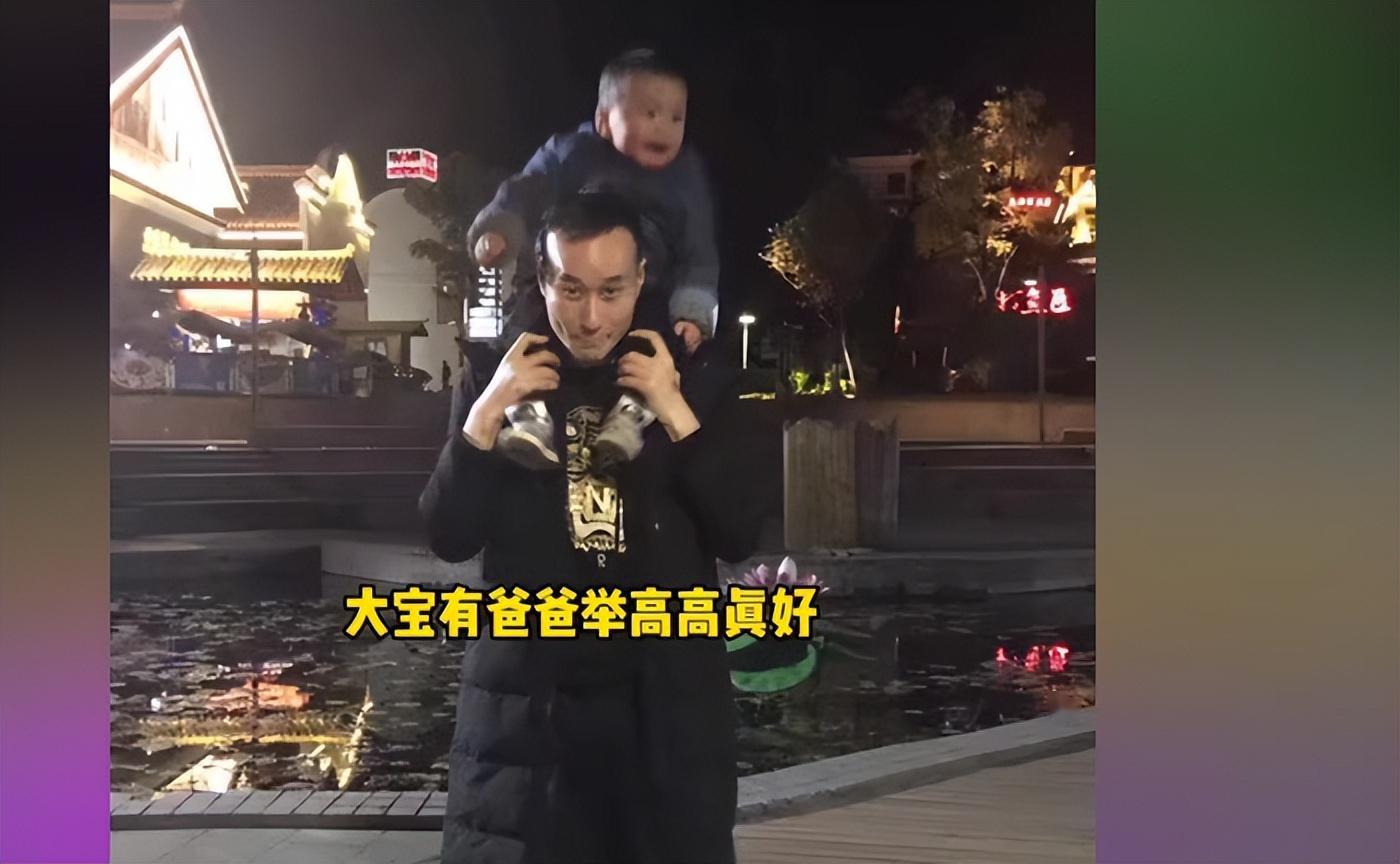 她不离不弃初恋竟来救援送上一枚戒指