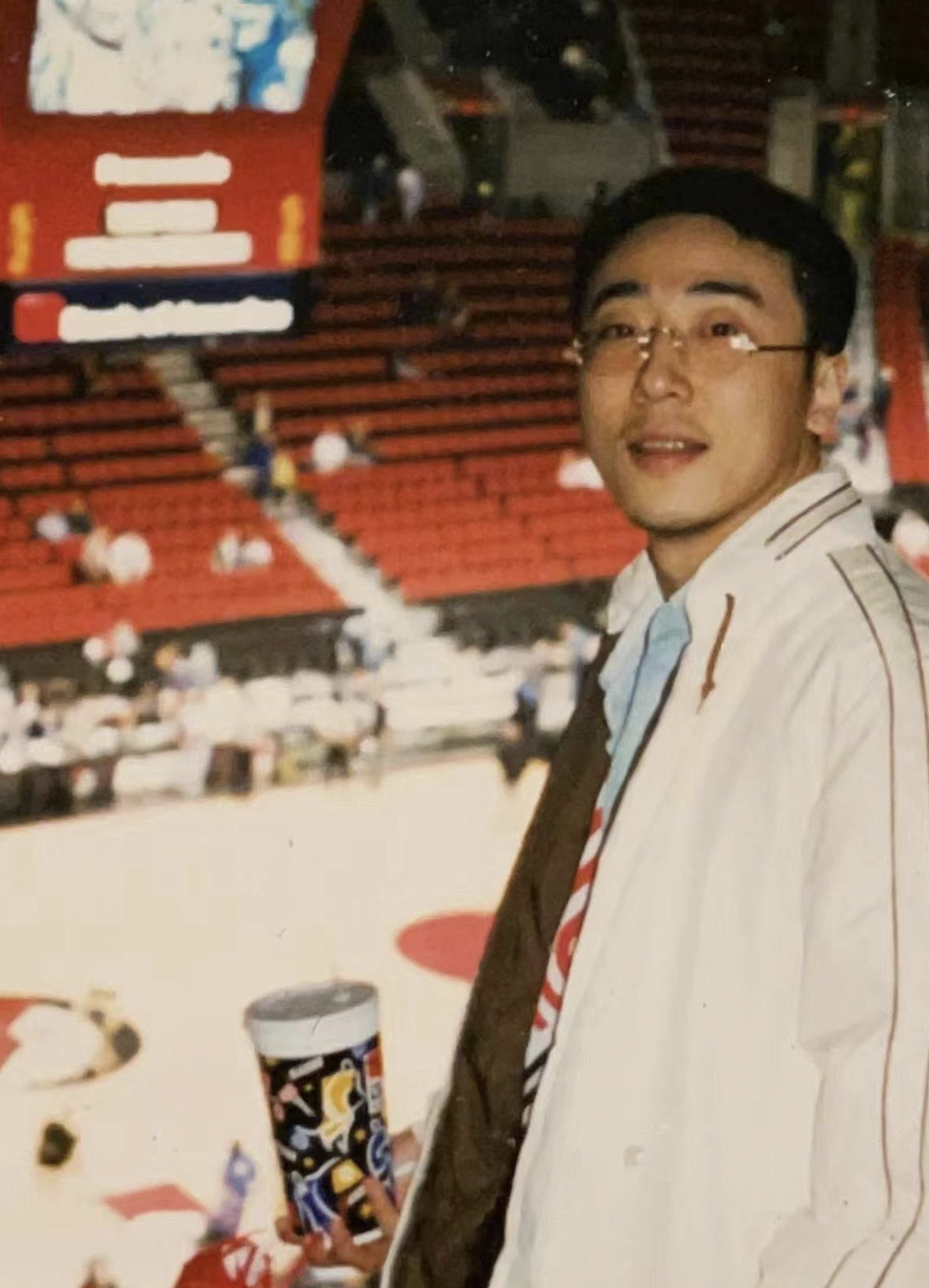 回顾宁理在美国10年无收入中年饰演李丰田成名如今苦尽甘来