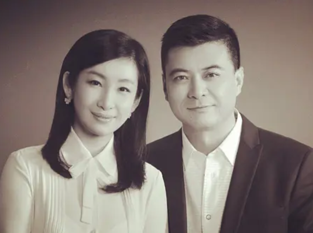 回顾秦海璐被相恋4年的李厚霖抛弃36岁嫁二婚的王新军幸福吗