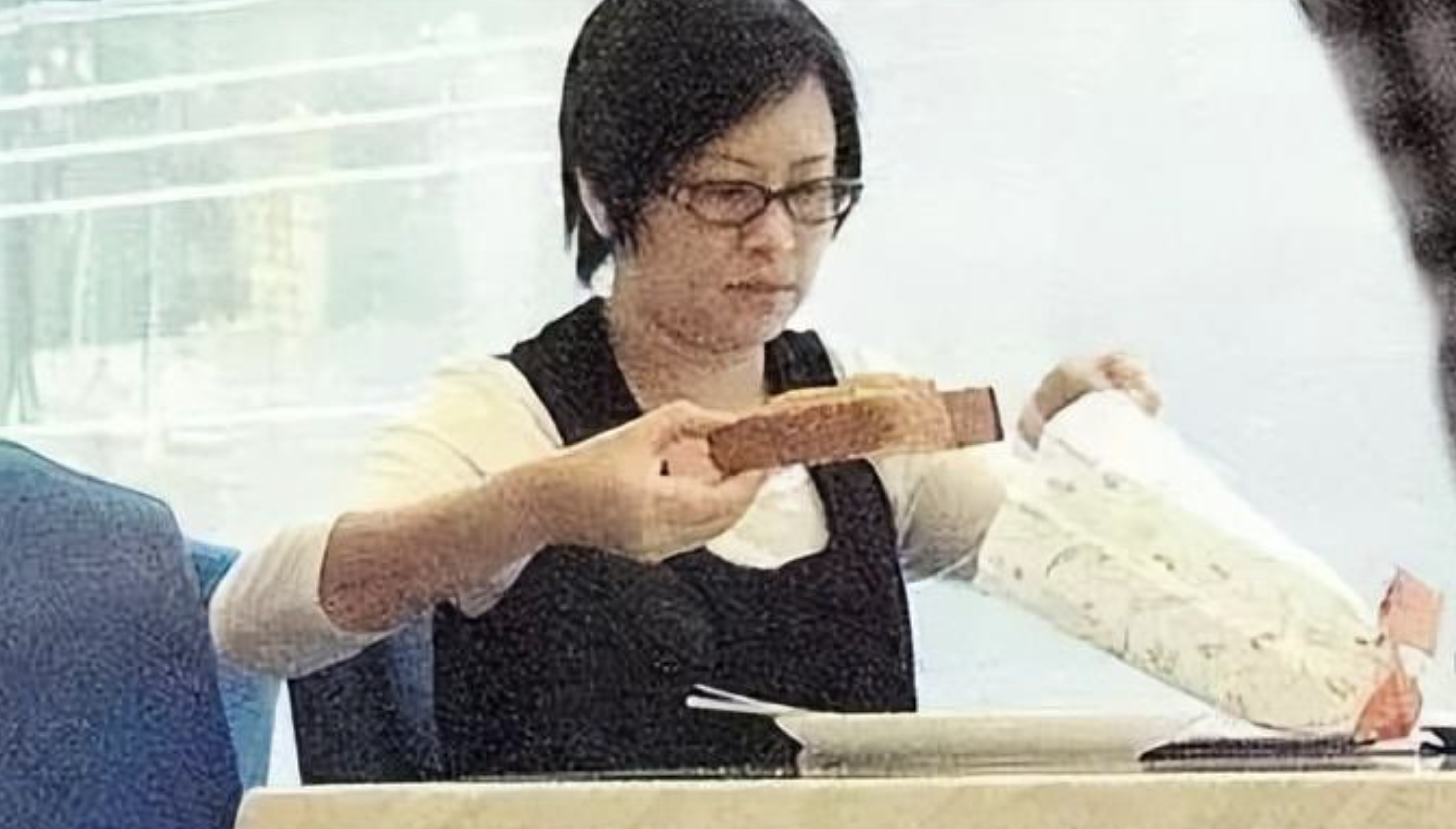 回顾罗嘉良抛弃相爱30年的方敏仪投入苏岩怀抱如今他幸福吗