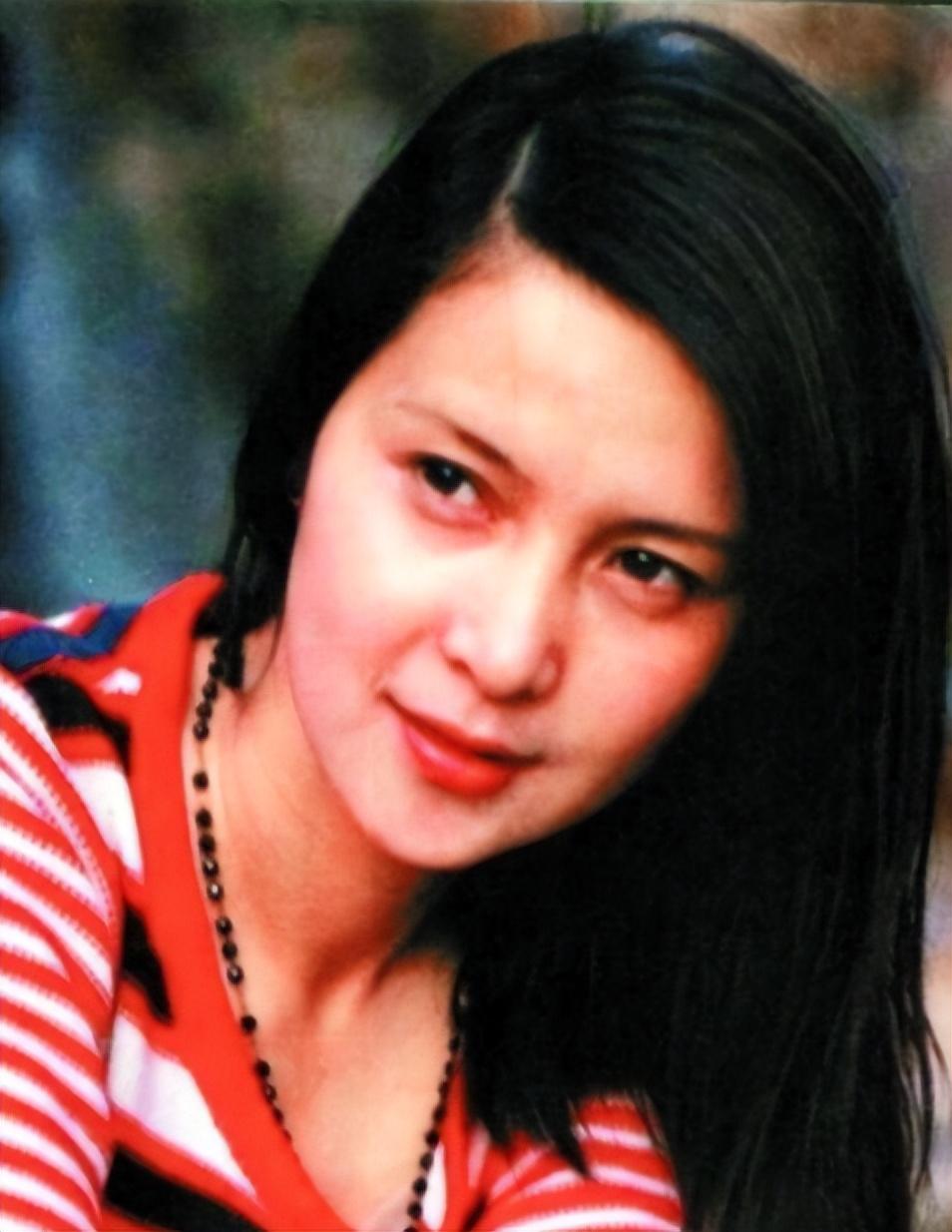 回顾李小璐的母亲张伟欣挽救过女儿的婚姻现在我的心最痛