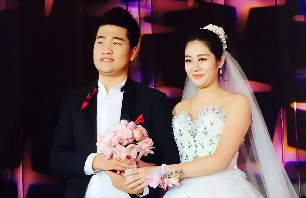 2012年的一天,毕畅去4s店保养车子,结识了一个叫隋宏洋的男人.