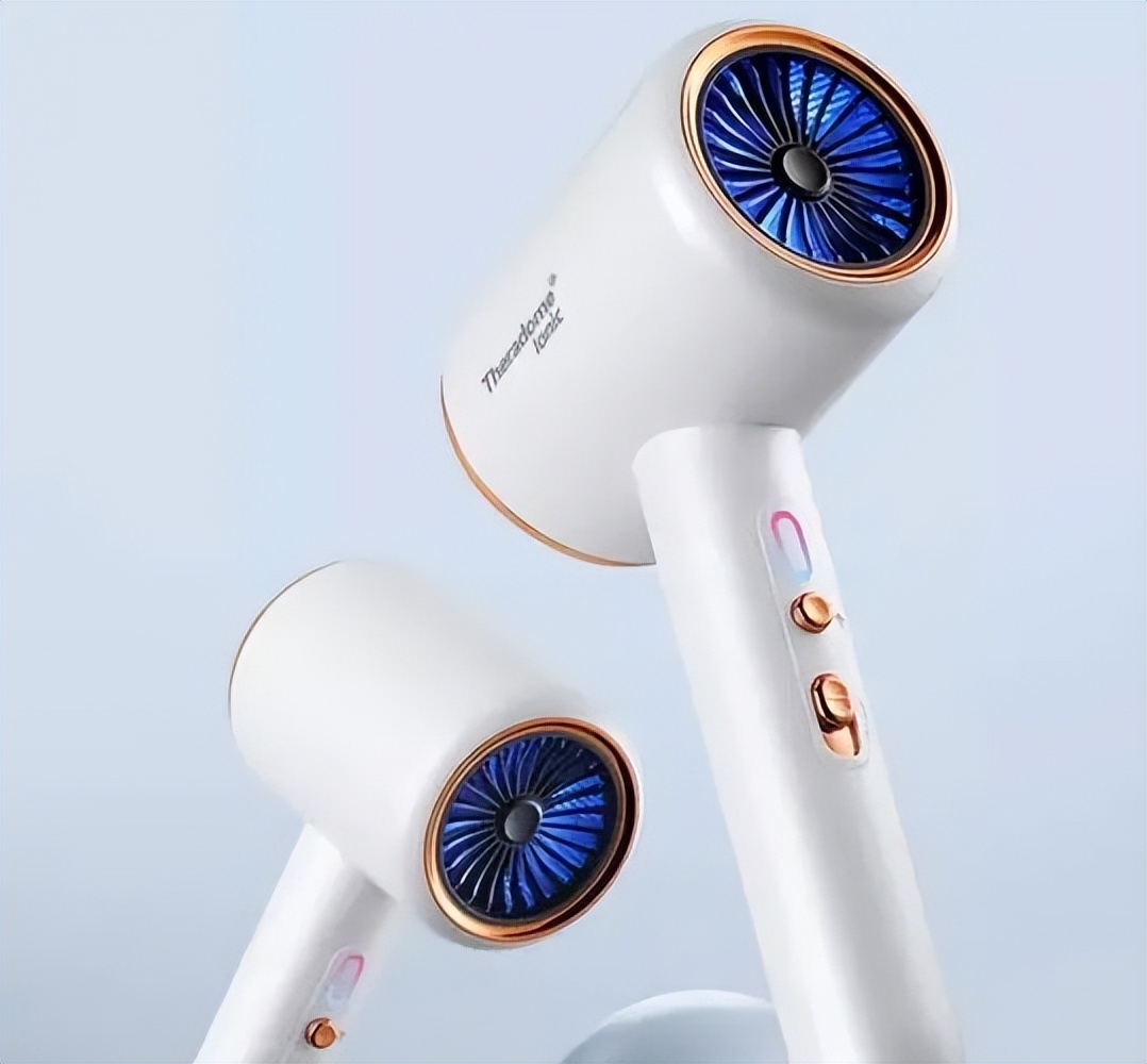 京东京造吹风机:安全快干,家用旅行必备良品