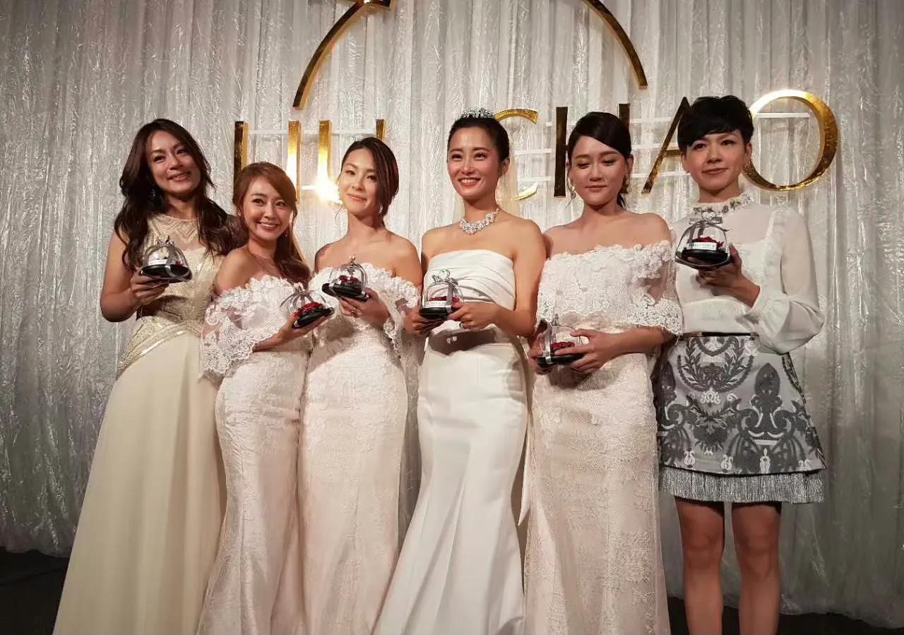 继子刘子铨在婚礼上感谢赵小侨的陪伴和支持!