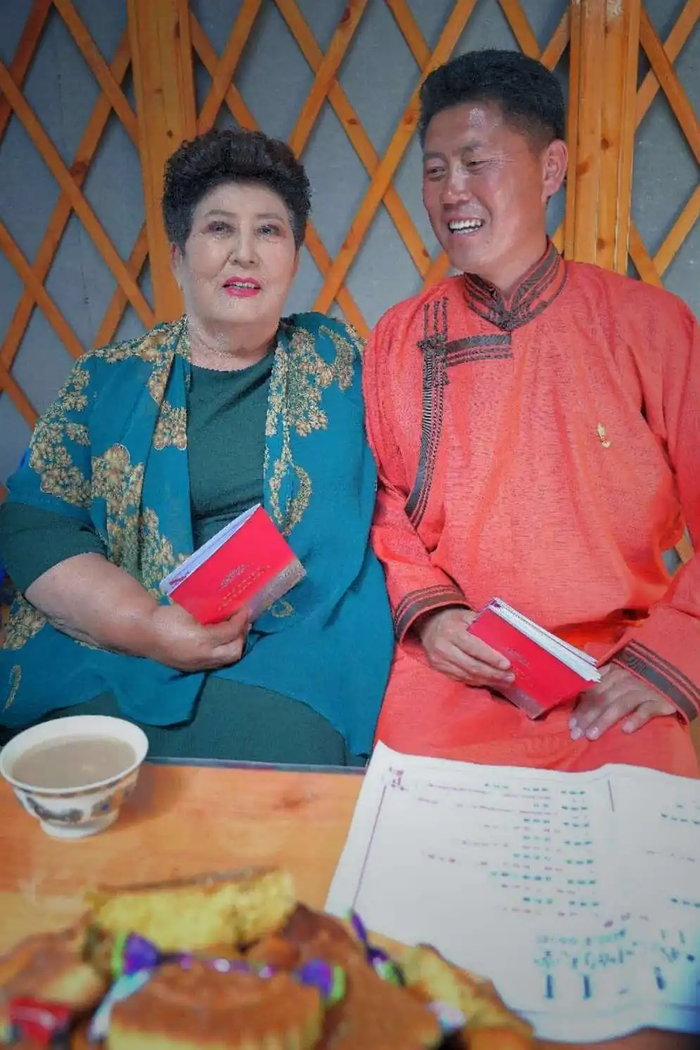 回顾歌唱家德德玛离婚又再婚51岁偏瘫再婚丈夫帮我创造奇迹