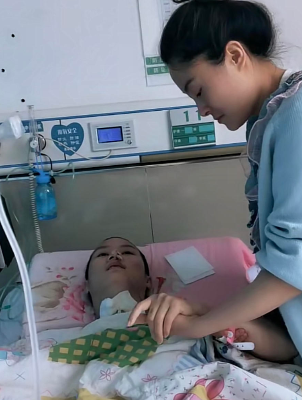 回顾婆婆照顾儿媳能成网红儿媳意外成植物人她2年拍800条视频