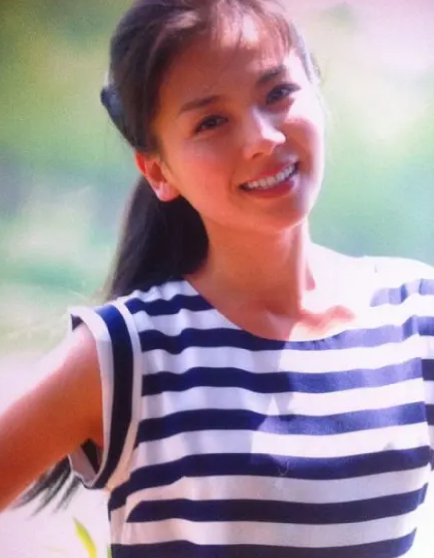 回顾贤惠的刘涛从小家贫又种菜养猪逆袭成名后扶持破产丈夫