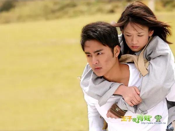 台湾女星甘当后妈像大s一样嫁光头求子5年1次胎停苦尽甘来