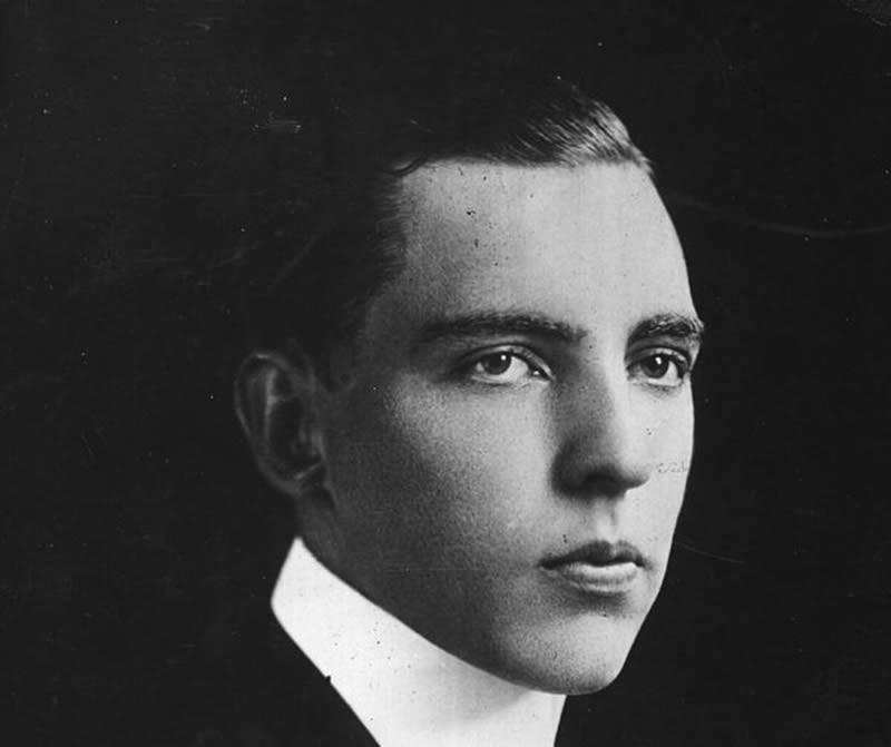 2007年105岁的美国慈善女王去世曾捐数亿美元晚年流落街头