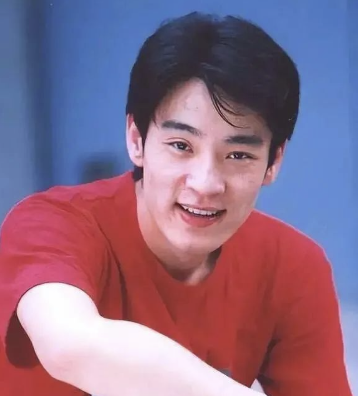 回顾演员李光洁与郝蕾离婚后为何转身娶了小12岁的演员隋雨蒙