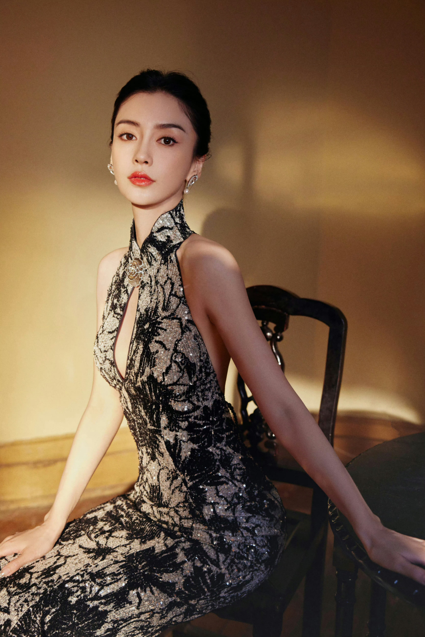 杨颖最新物料