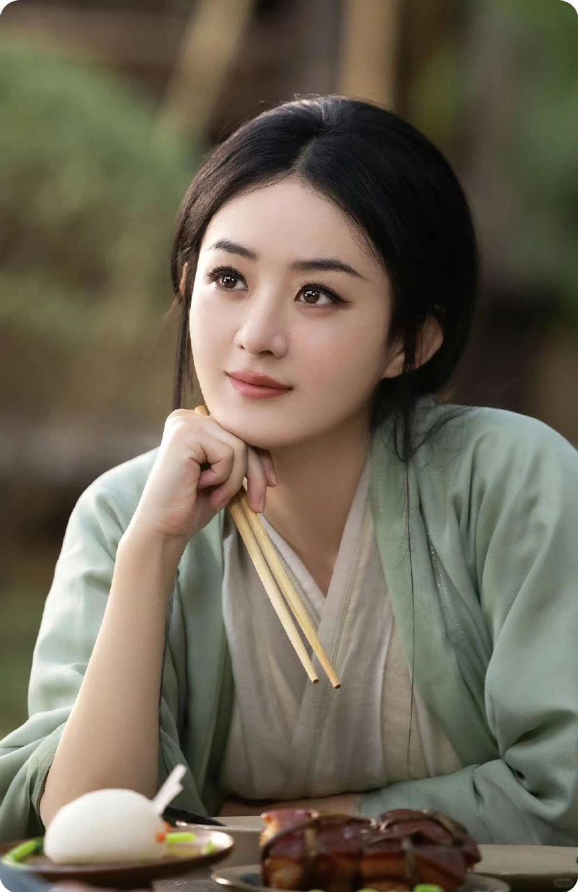 古装造型的赵丽颖,简直是美到词穷!看到她,我仿