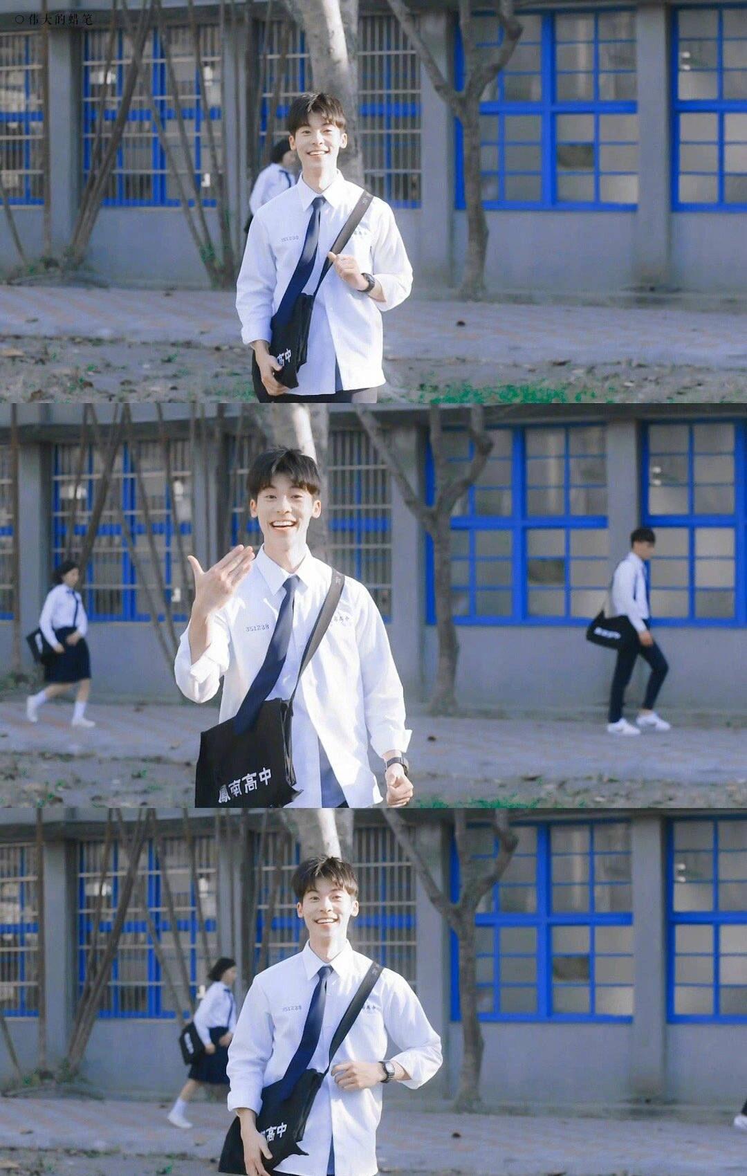 《想见你》的李子维简直是少年感的神放在高中直接明恋