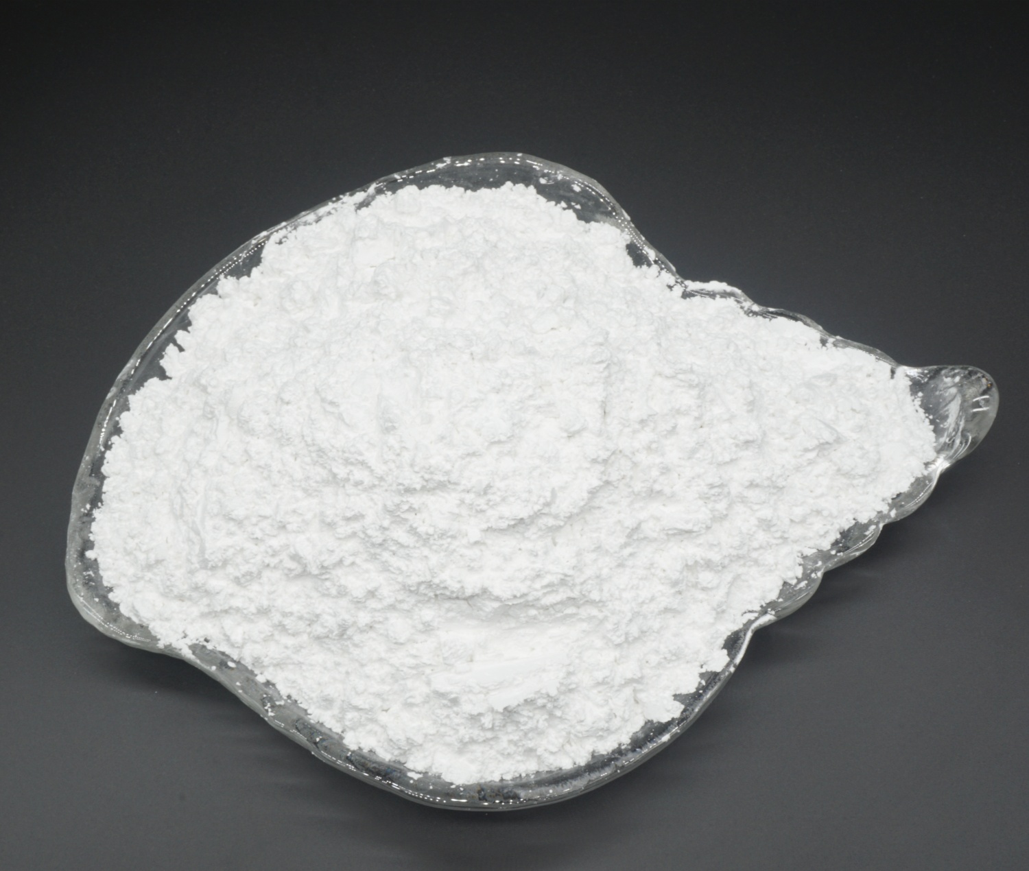 氧化铝粉的微观结构与其性能的关系解析