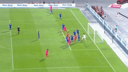 03国足收大礼泰国队输球亚洲第3爆发10分登顶第1