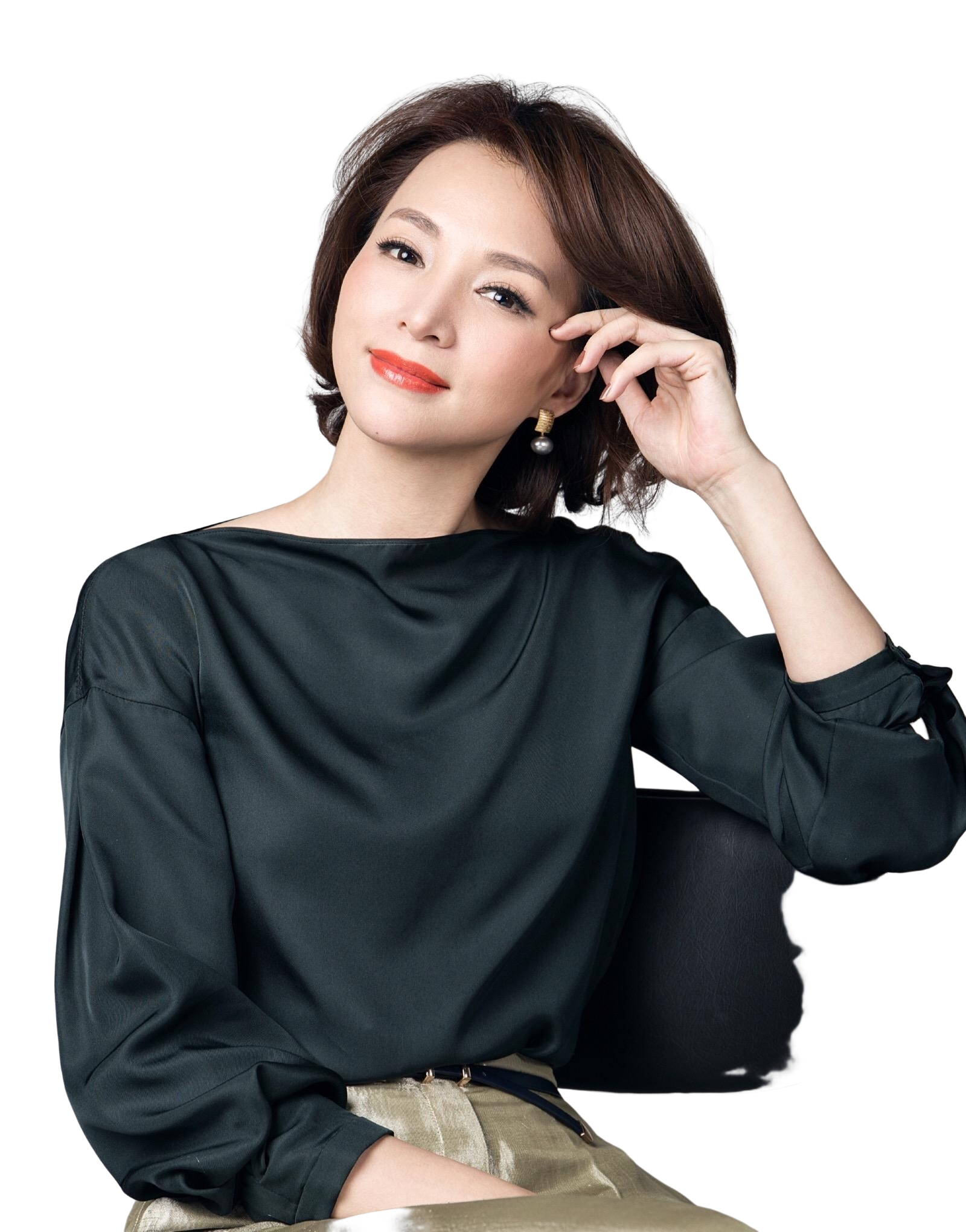 董卿说:当一个男人反复跟你强调他没钱